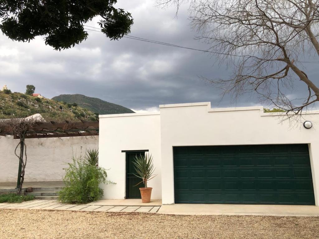Catswhiskers Apartman Graaff-Reinet Kültér fotó